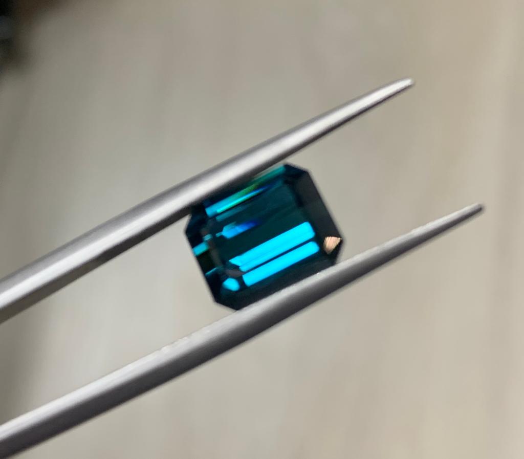 Faceted blue tourmaline indicolite gemstone 4.64 ct