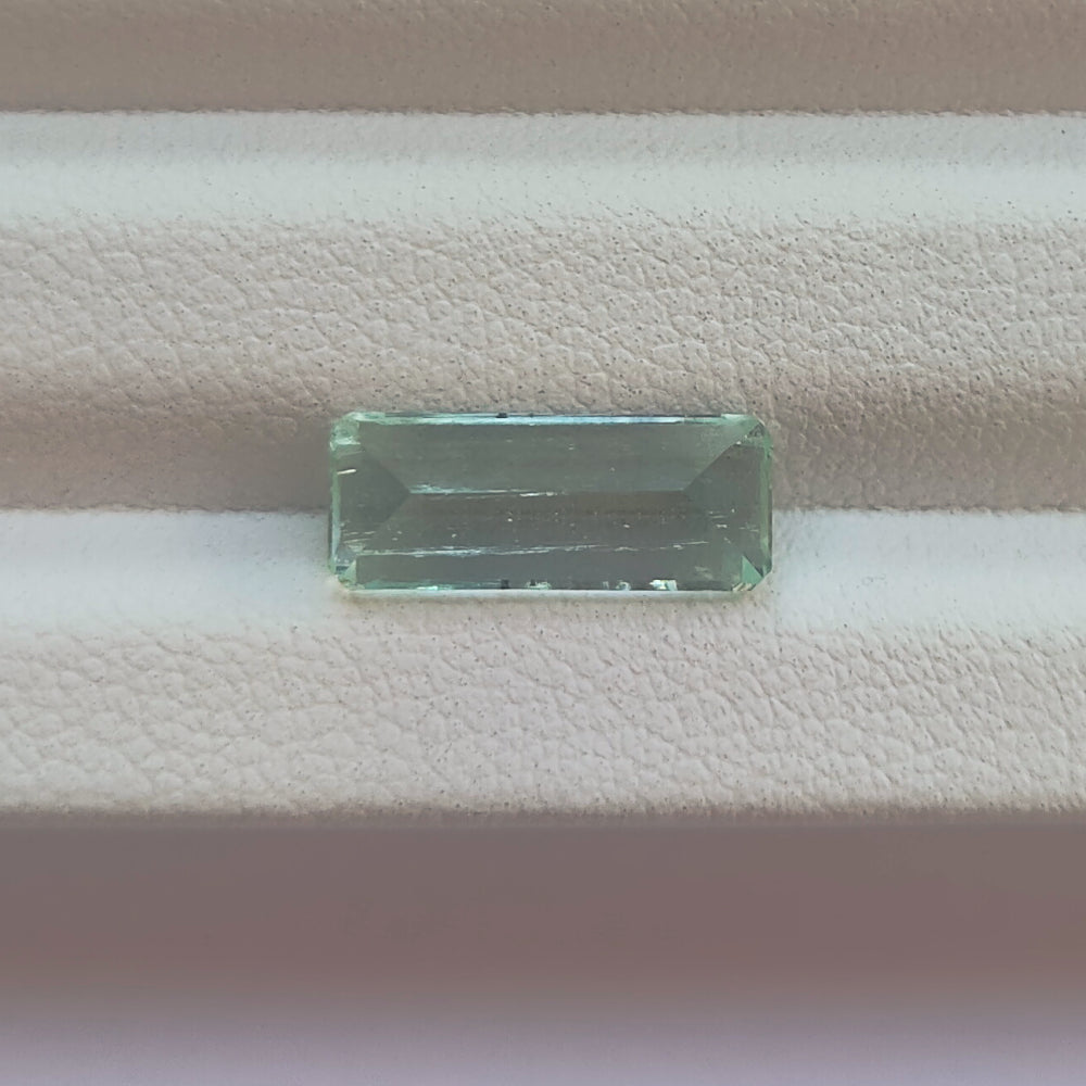 Faceted aquamarine 3 ct
