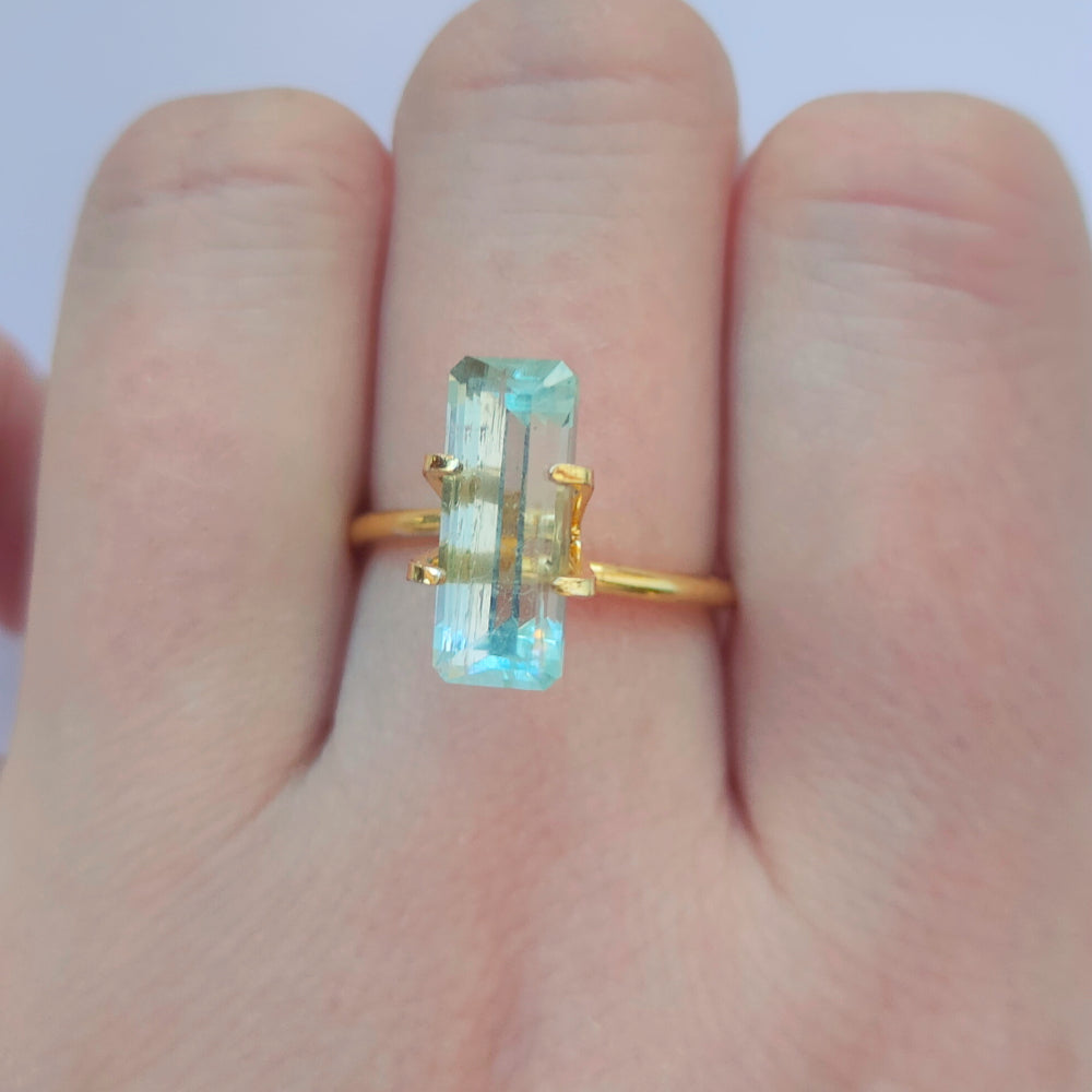 Faceted aquamarine 3 ct