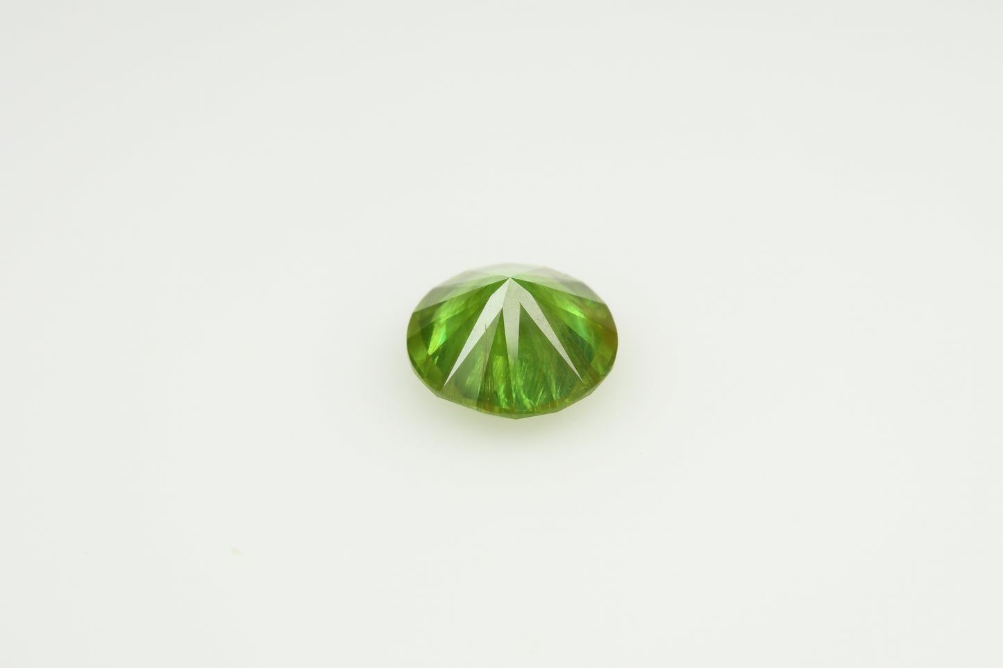 Vivid green demantoid garnet 1.85 ct