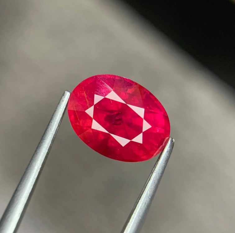 3.09 cts, Natural faceted Ruby