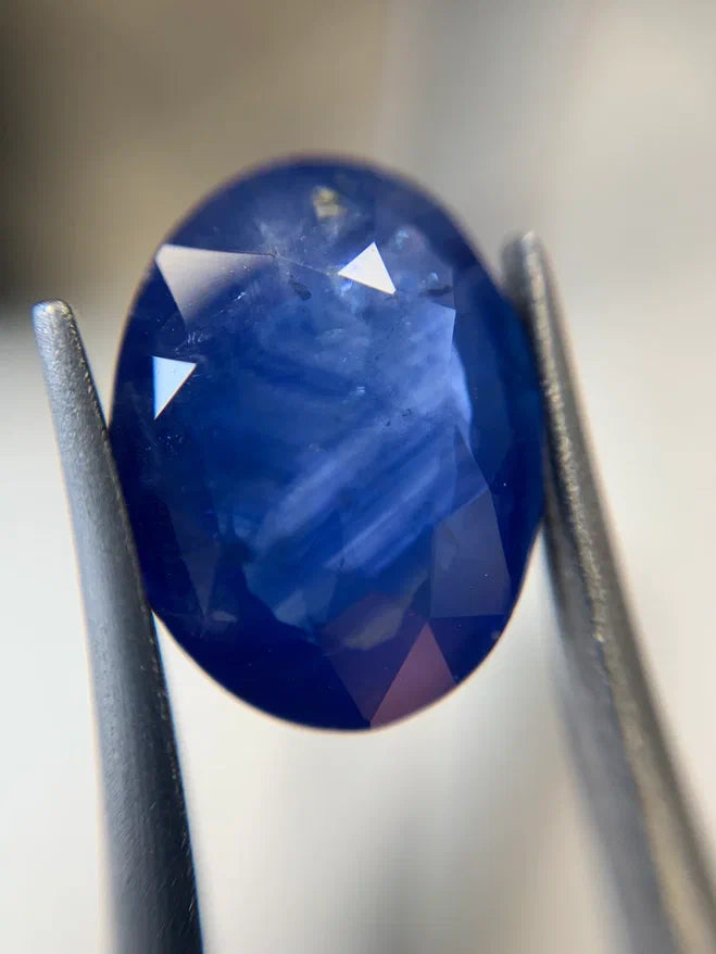 Heated faceted blue sapphire 3.61 ct