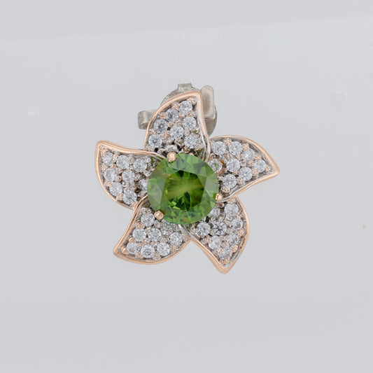 Faceted demantoid garnet golden pendant