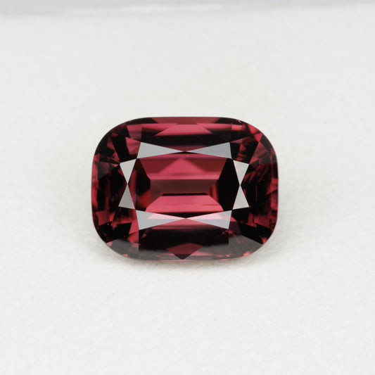 5.78 cts, Faceted red zircon, cushion cut