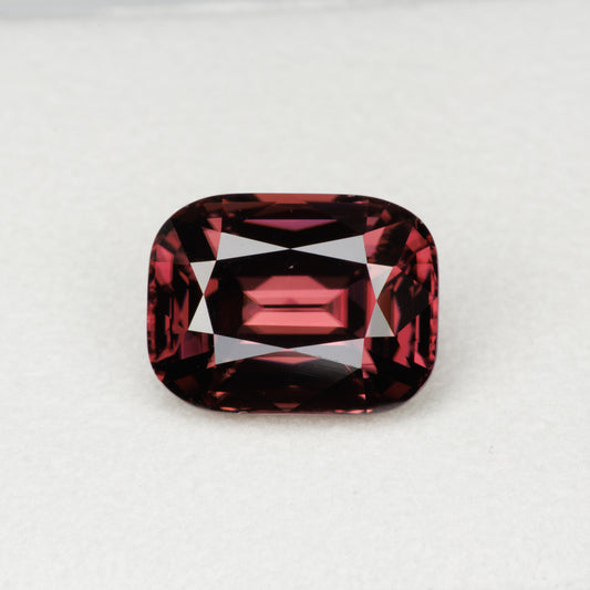 5.82 cts, Faceted red zircon, cushion cut