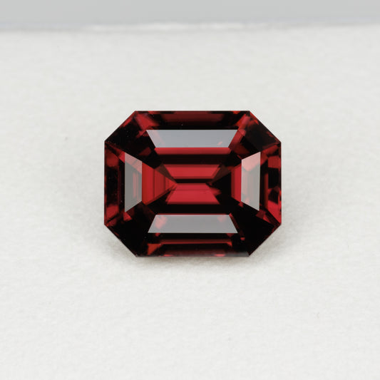 6.32 cts, Faceted red zircon, cushion cut