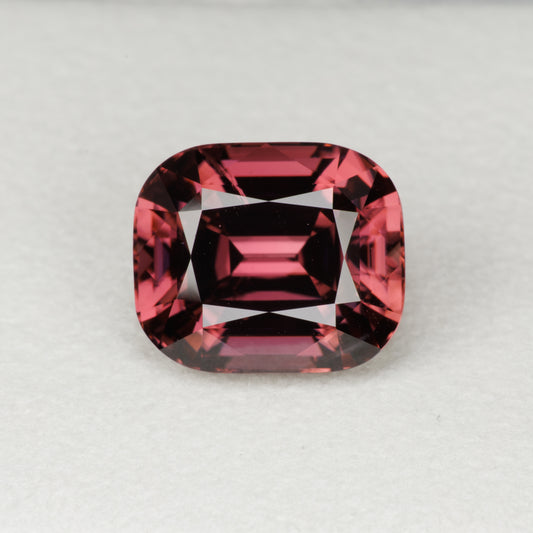 7.29 cts, Faceted red zircon, cushion cut