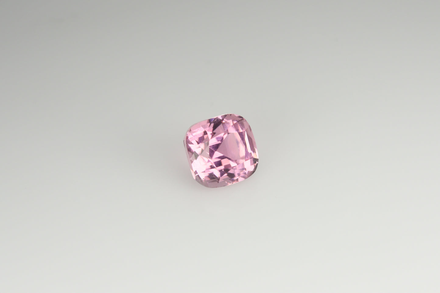 Afghan Pink tourmaline 1.5 ct
