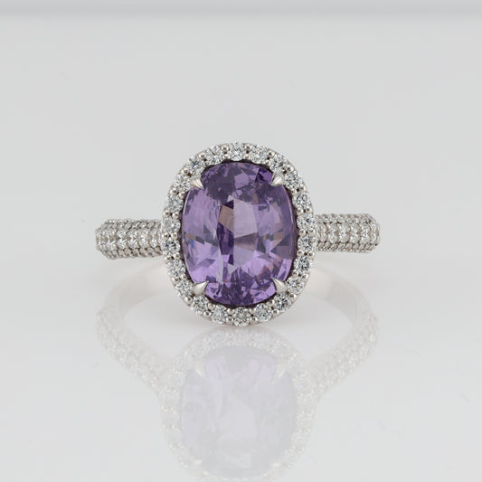 Faceted lavender spinel 18K white golden ring with diamonds