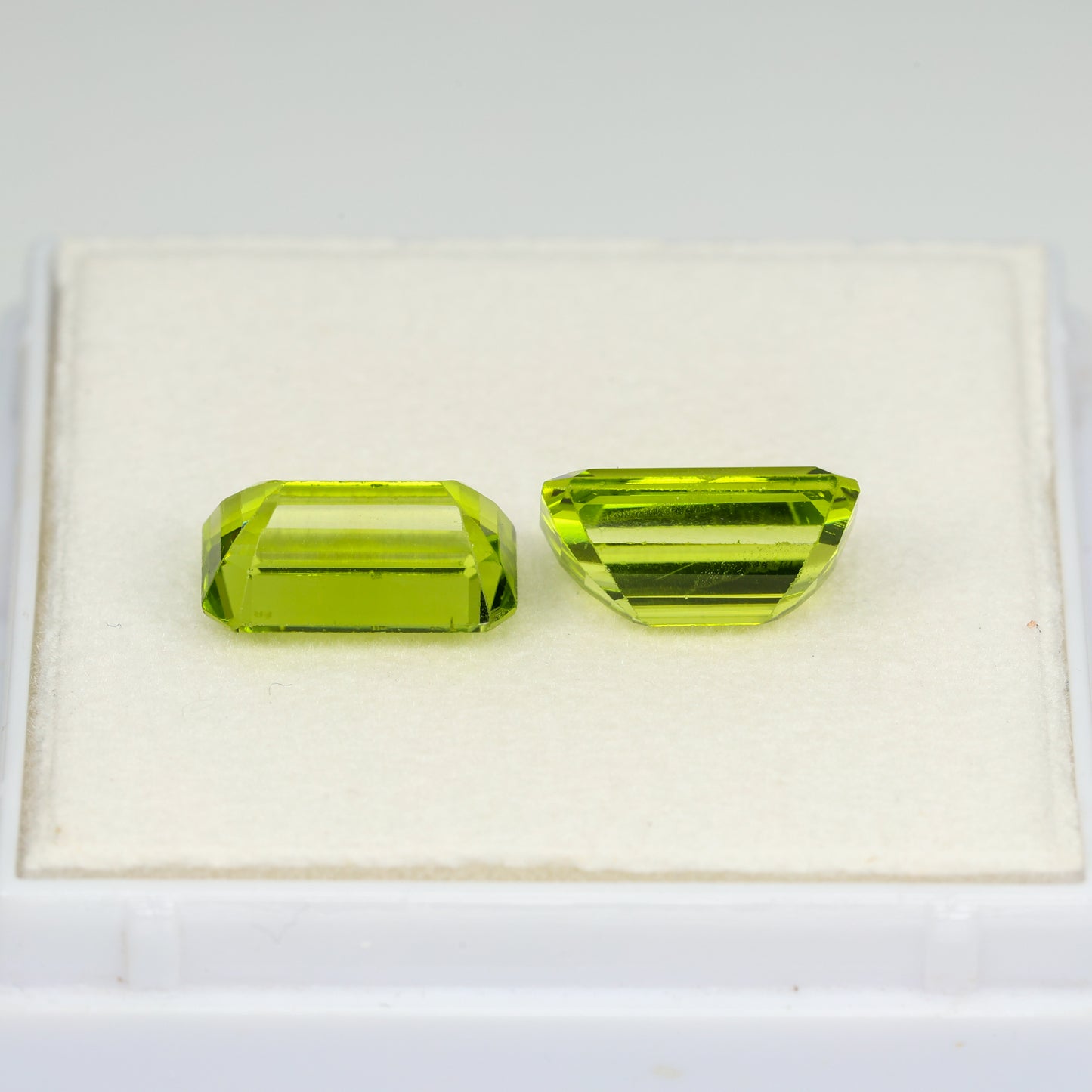 Faceted peridot pair, 5.36 cts