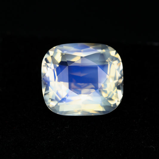 Faceted moonstone cushion cut gemstone, 4.10 cts