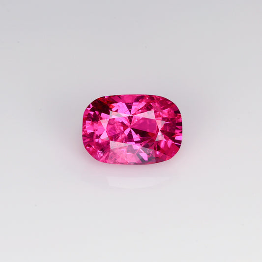1.19 cts Vivid pink Mahenge spinel