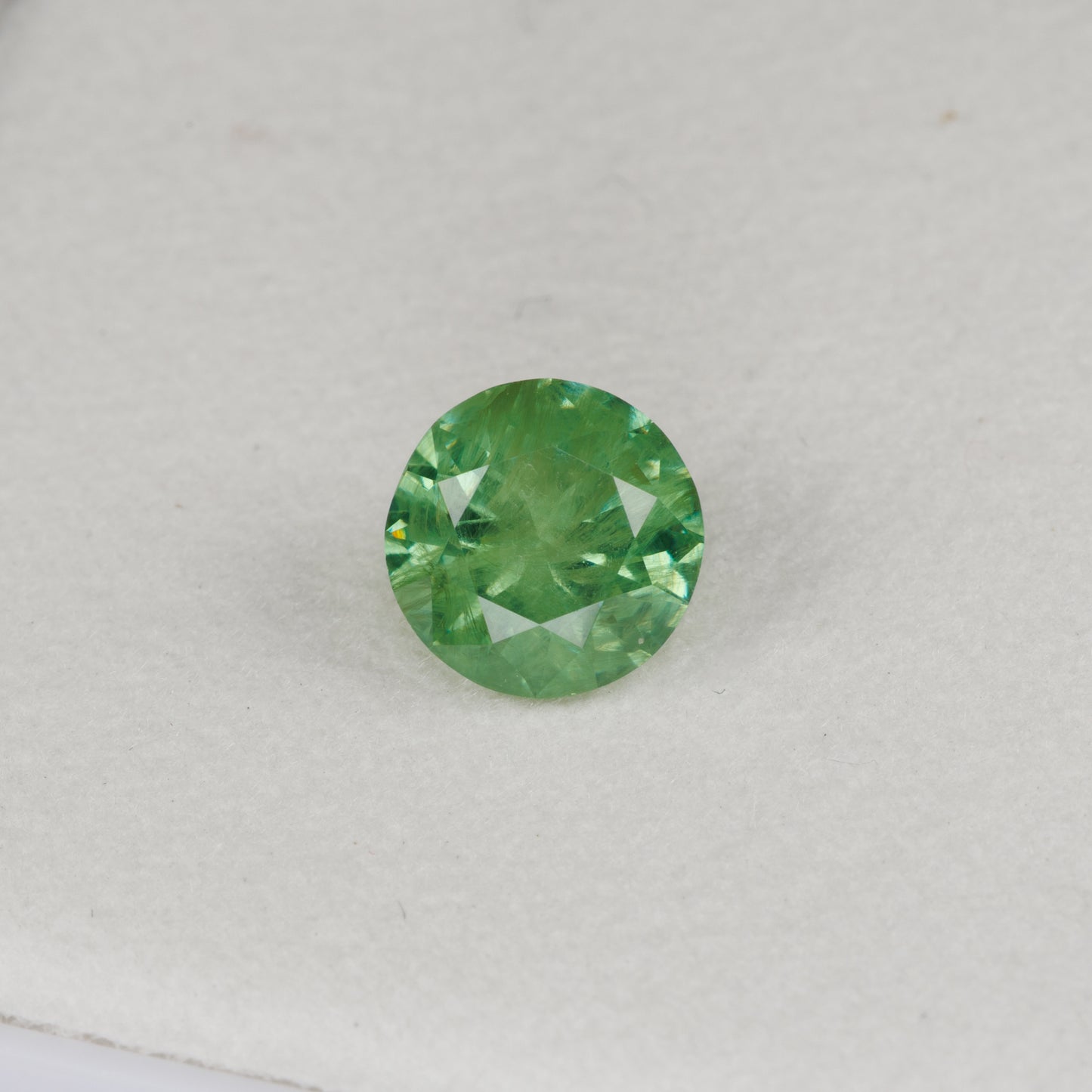 1 cts, Faceted Russian demantoid garnet