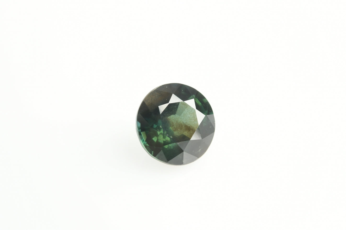Faceted Parti Sapphire 2.2 ct