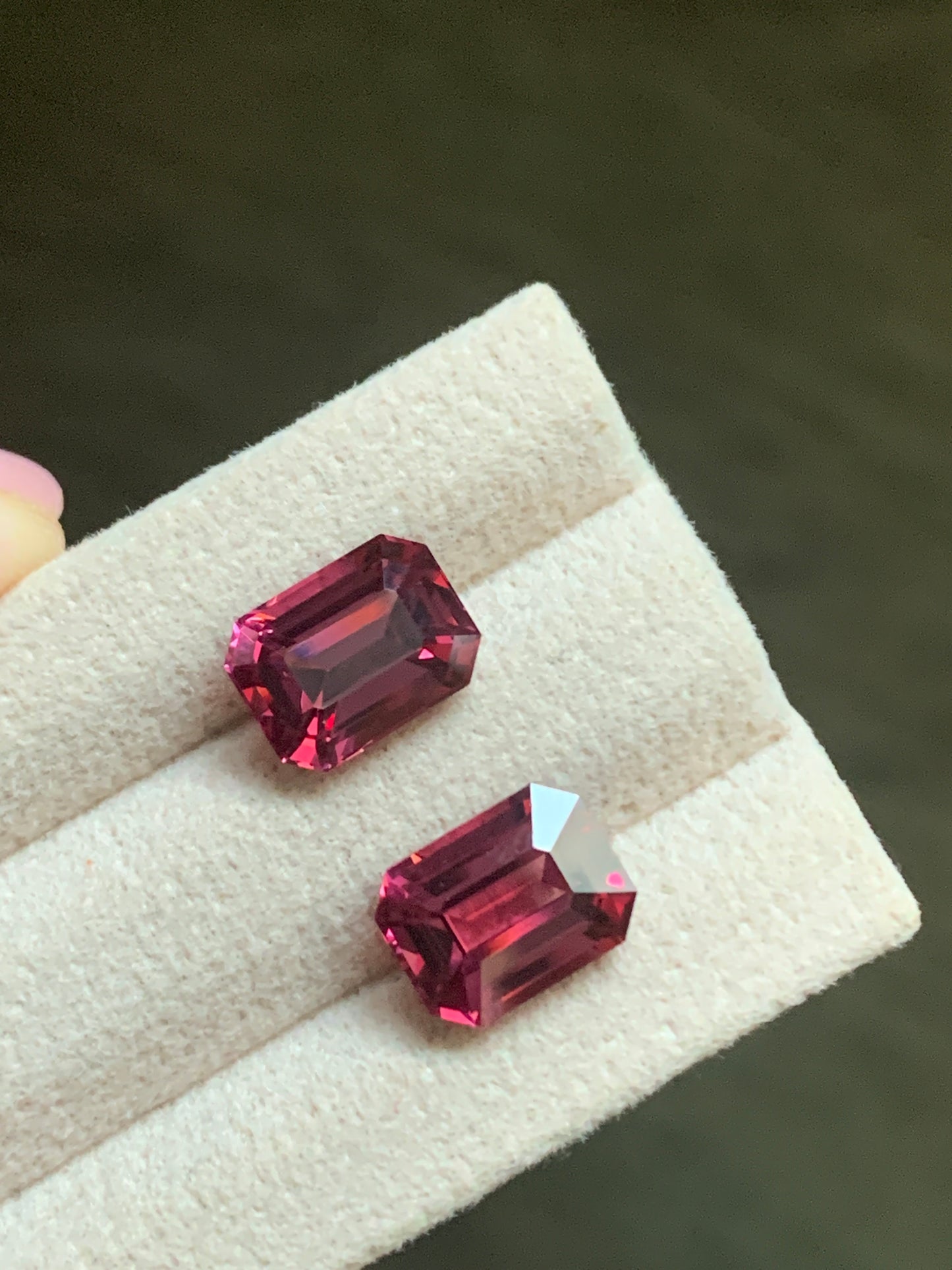 Faceted octagon pink garnet pair, 8.1 cts