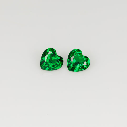 Tsavorite garnet heart shape pair, 0.61 ct