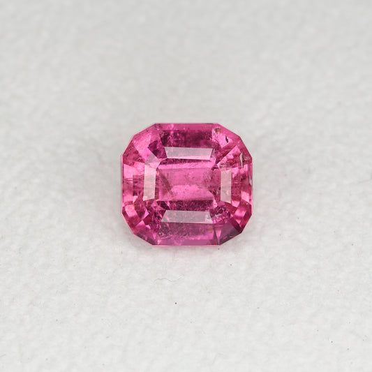 1.74 cts Raspberry faceted tourmaline