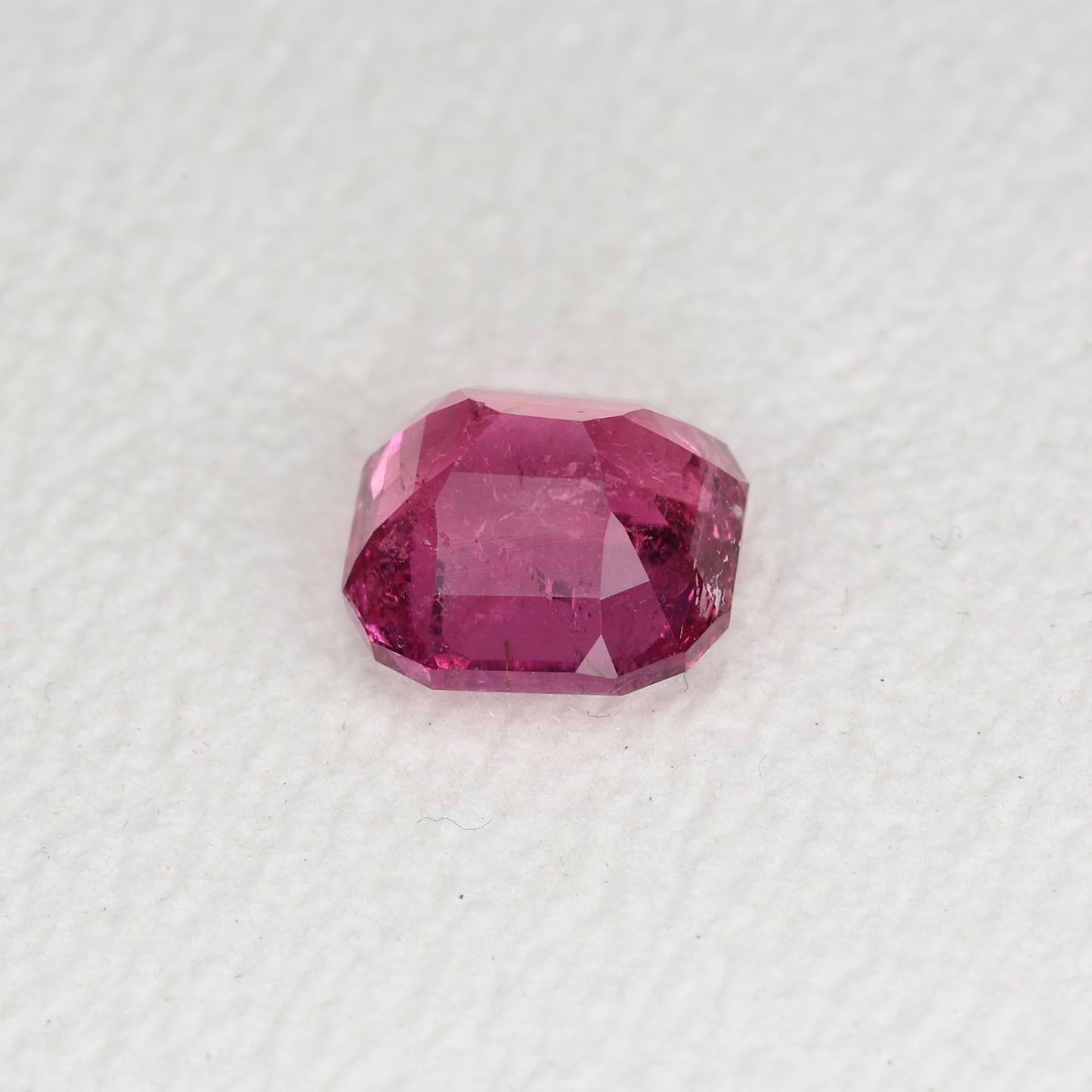 1.74 cts Raspberry faceted tourmaline