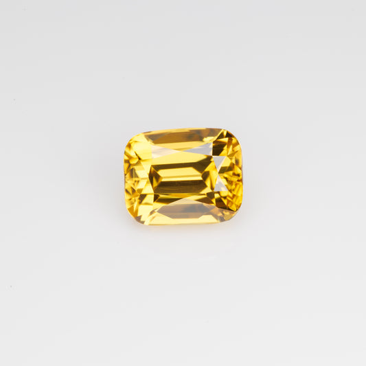 5.6 cts, Vivid yellow zircon, yellow faceted zircon