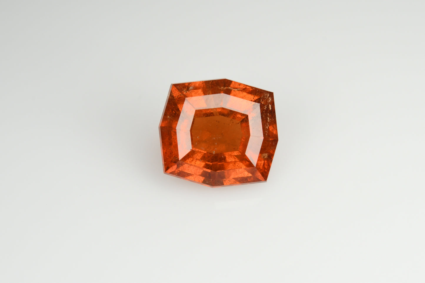 Faceted spessartite orange garnet  4.8 ct