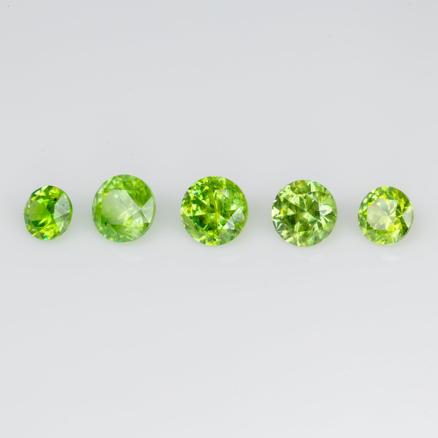 1 ct, Faceted Russian demantoid garnet set