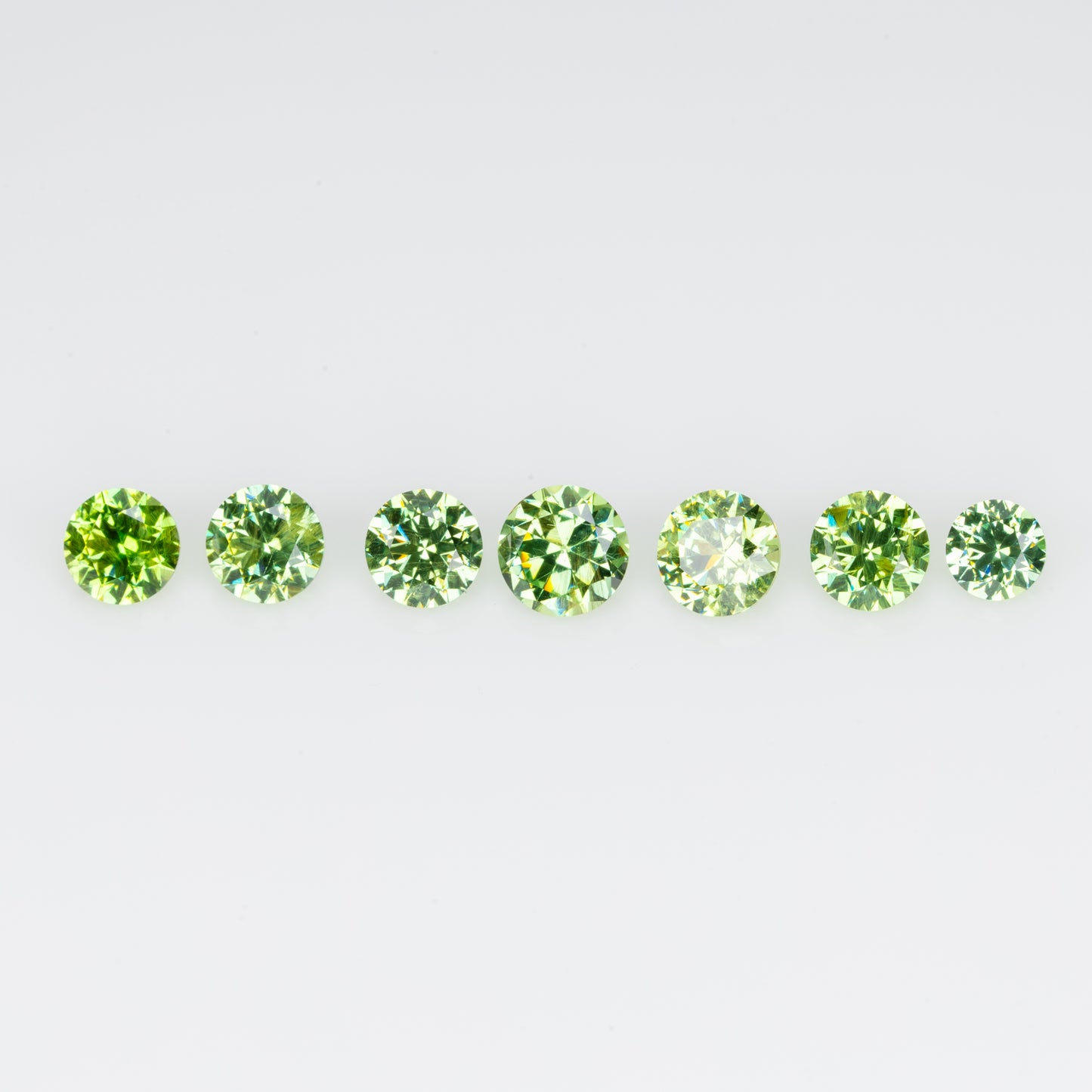 1 ct, Faceted Russian demantoid garnet set