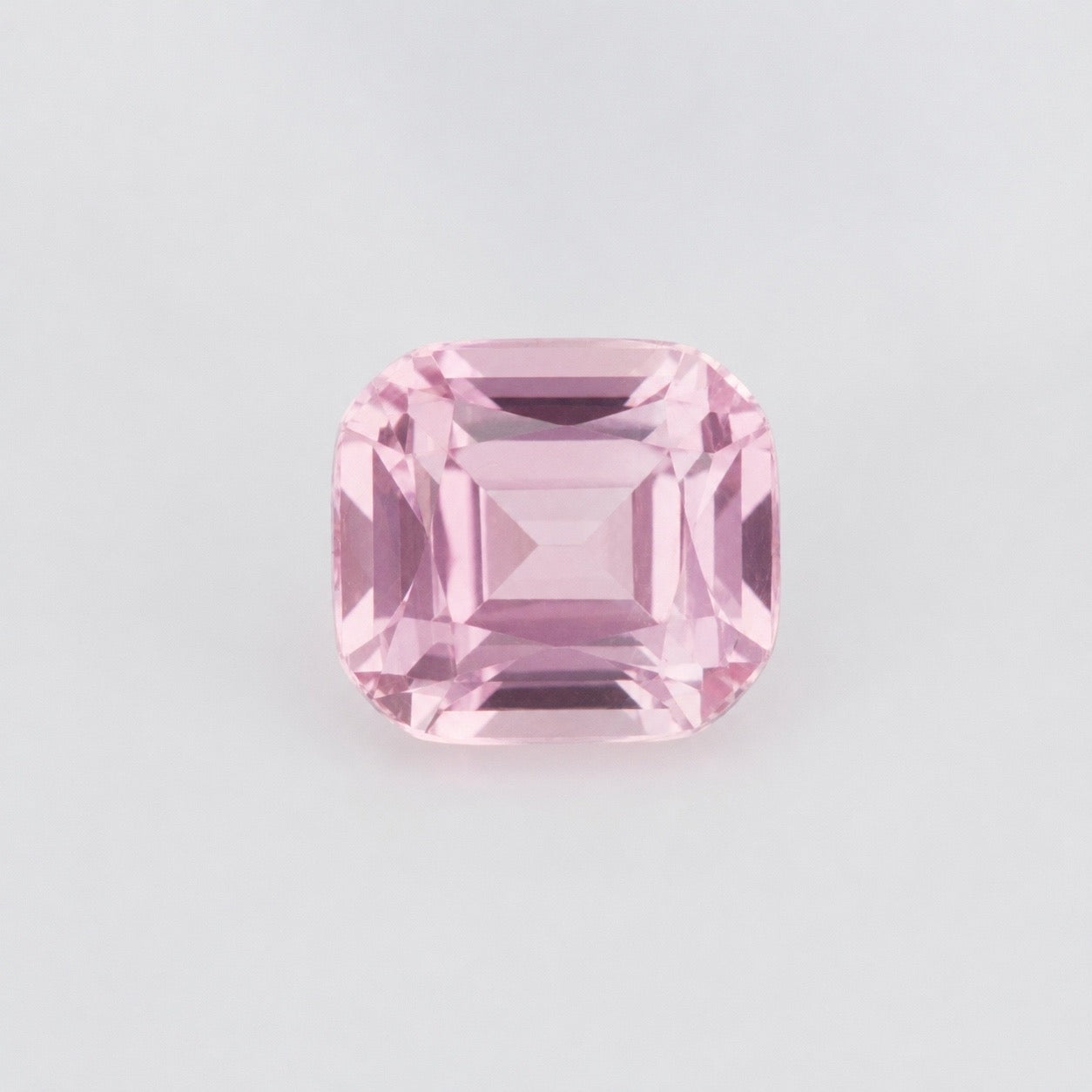 2.42 cts, Faceted pink tourmaline