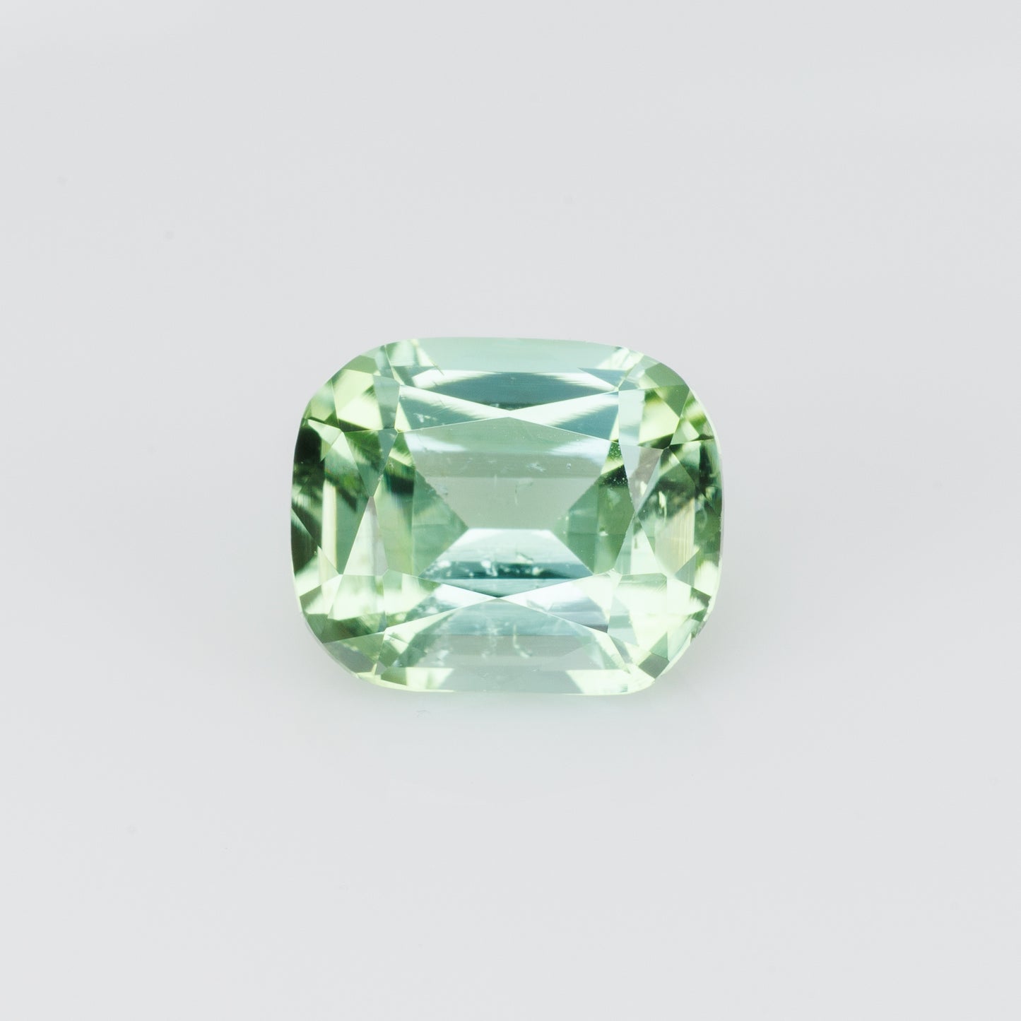 2 cts, Faceted afghan light green tourmaline