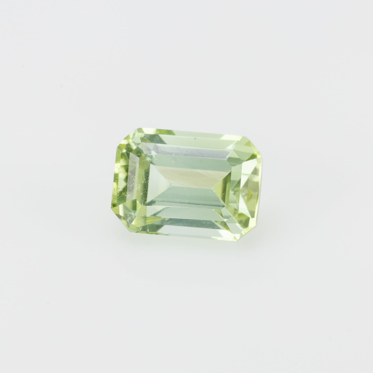 1.74 cts, Faceted yellowish green tourmaline