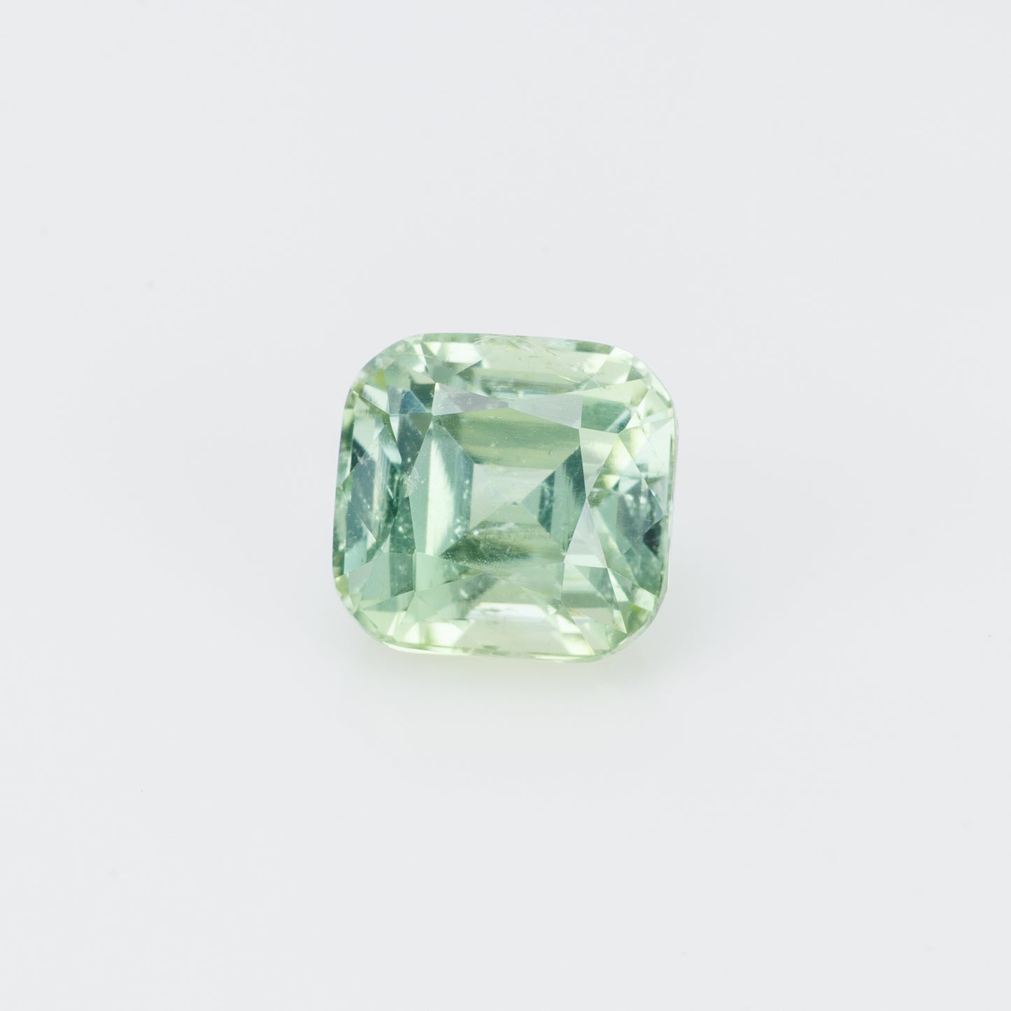 1.72 cts, Faceted mint green tourmaline