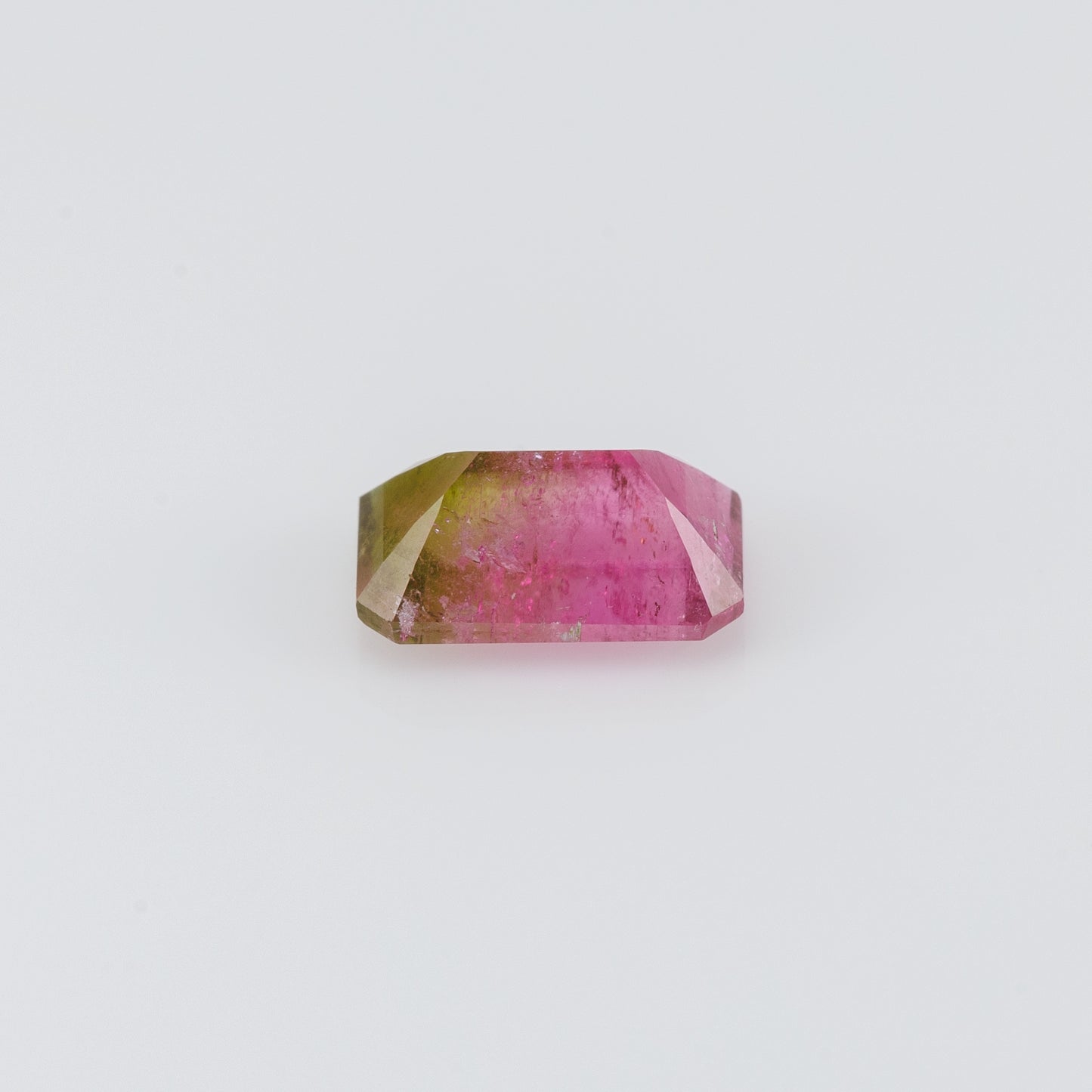 0.76 cts, Faceted bi color tourmaline