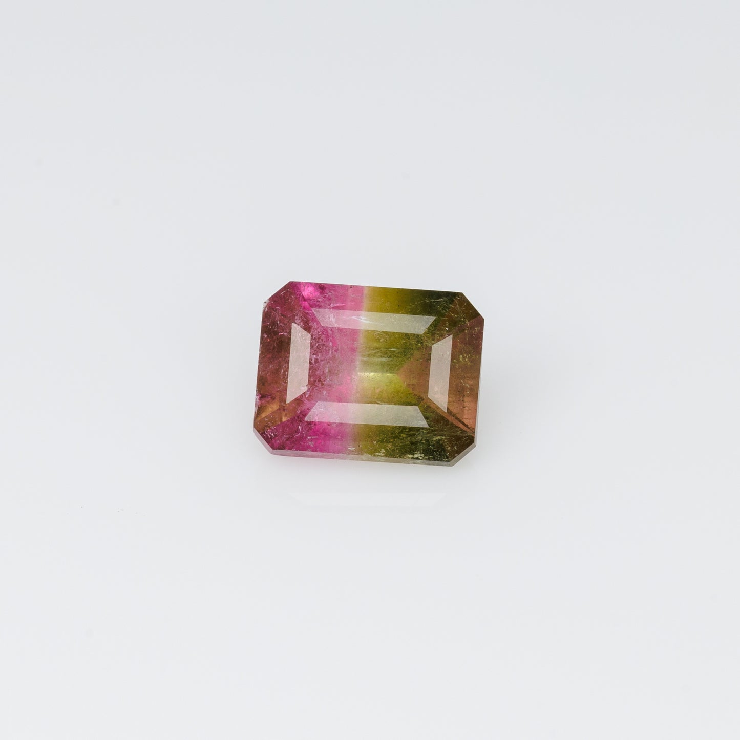 0.51 ct, Faceted bi-color tourmaline