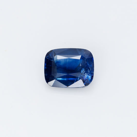 1.15 cts, Certified royal blue sapphire