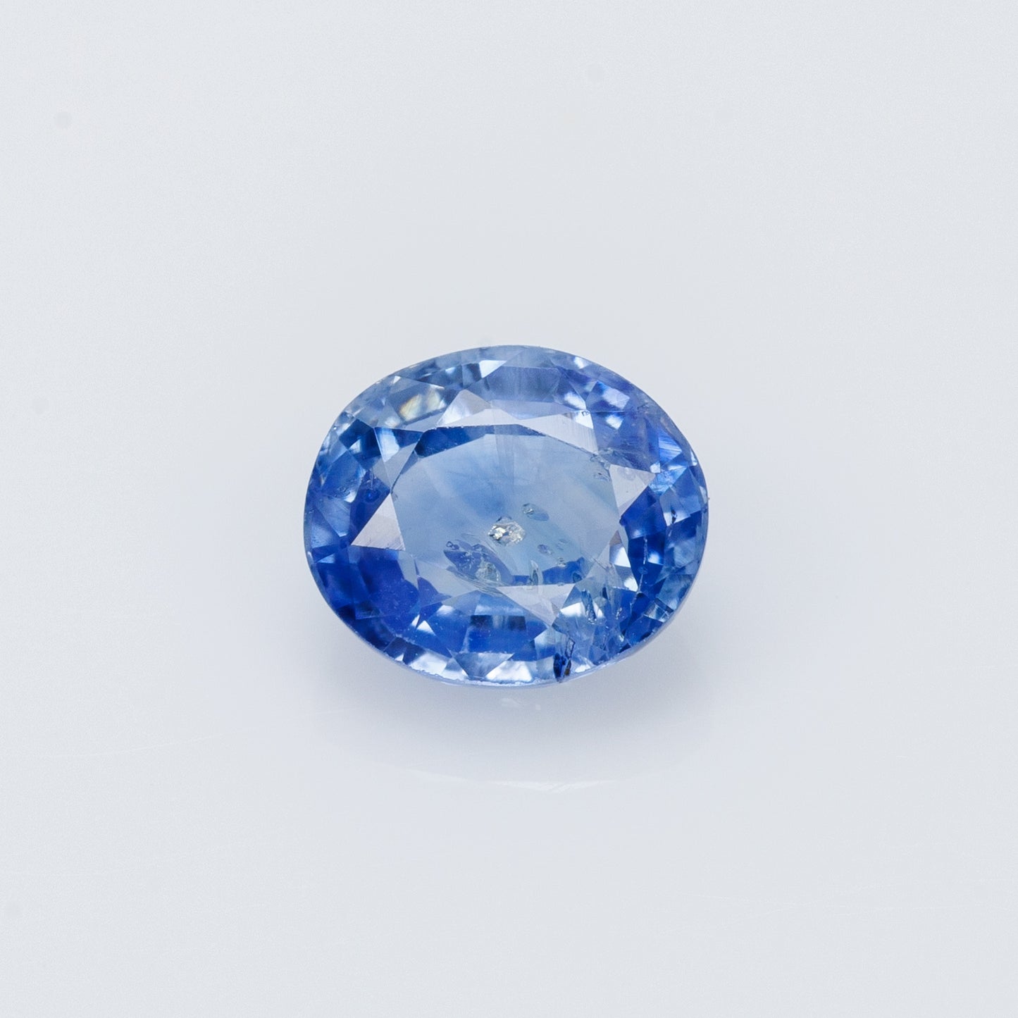 1.28 cts, Faceted oval blue sapphire