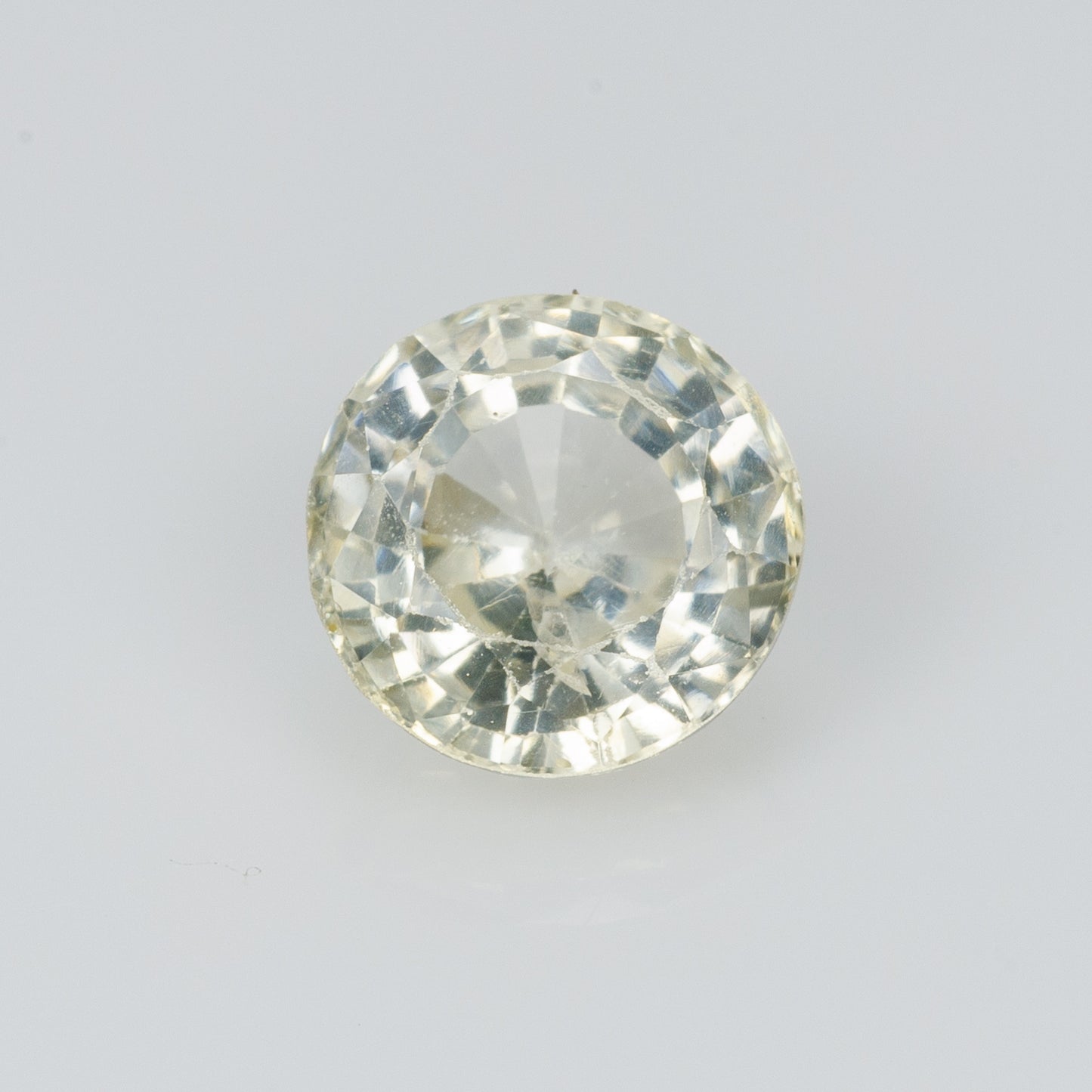 1.07 ct, Faceted yellow sapphire