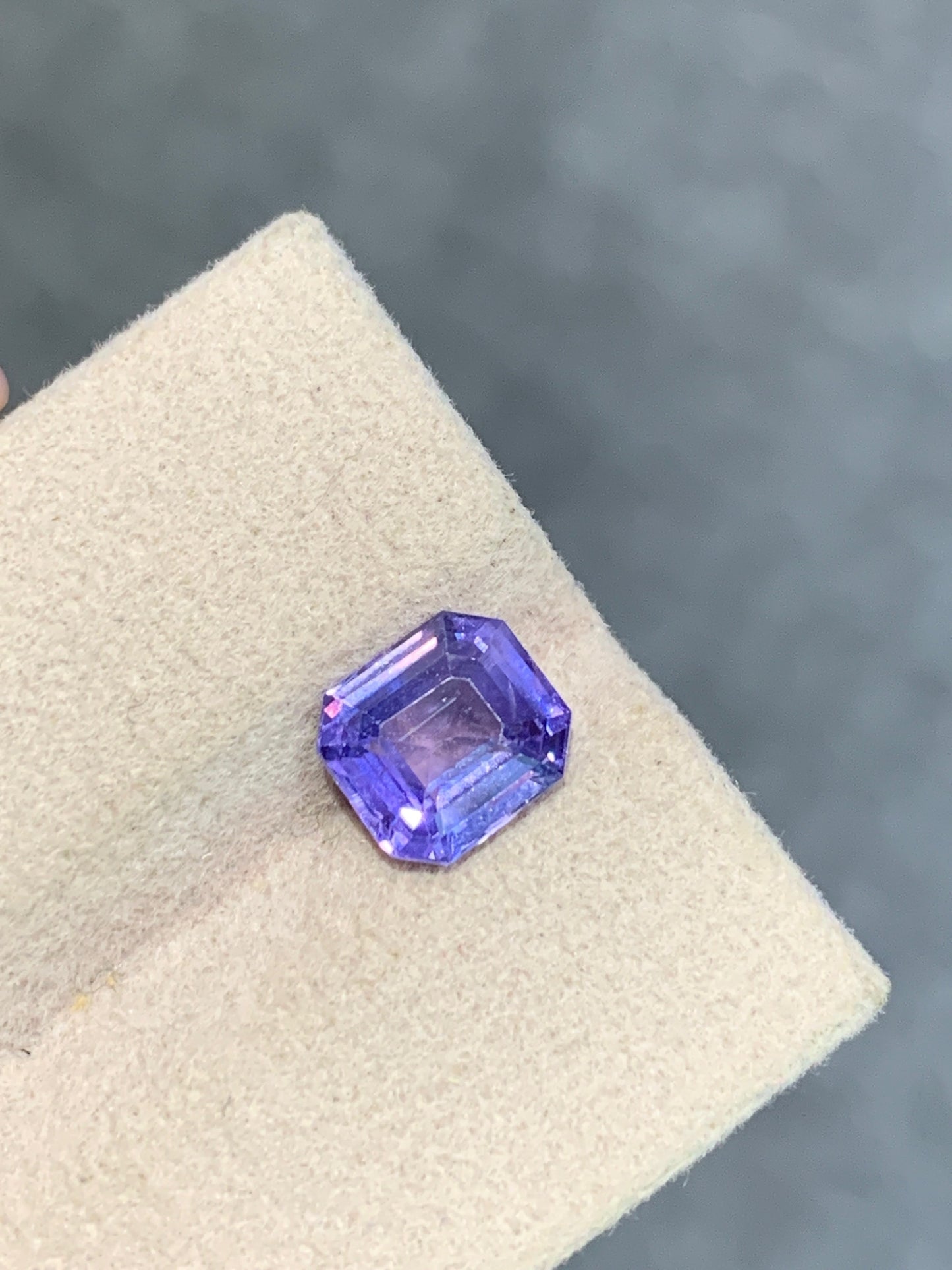 2.14 cts, Untreated purple sapphire with a GIA certificate
