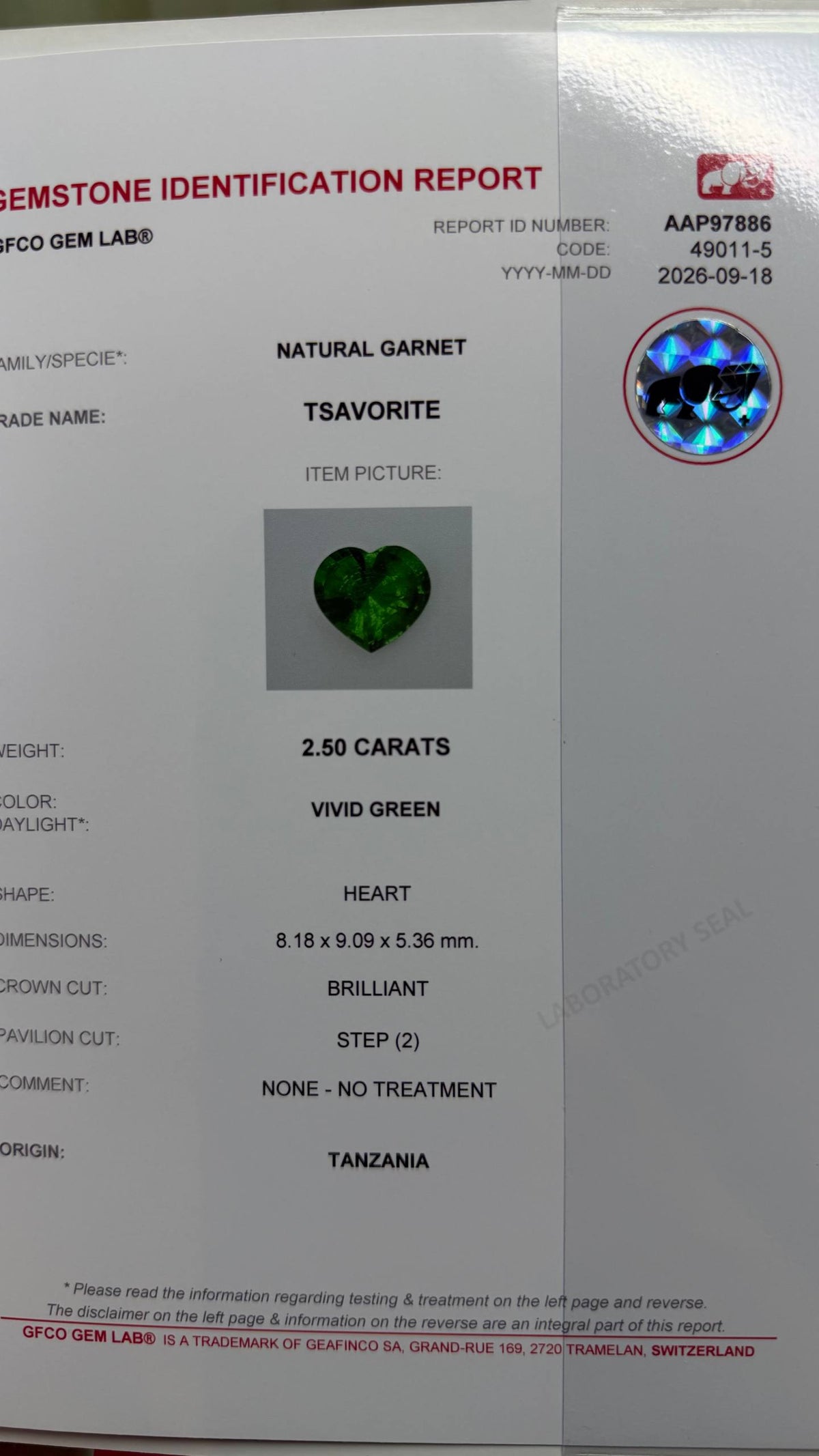 2.5 cts, Perfect cut faceted tsavorite grossular garnet heart shape