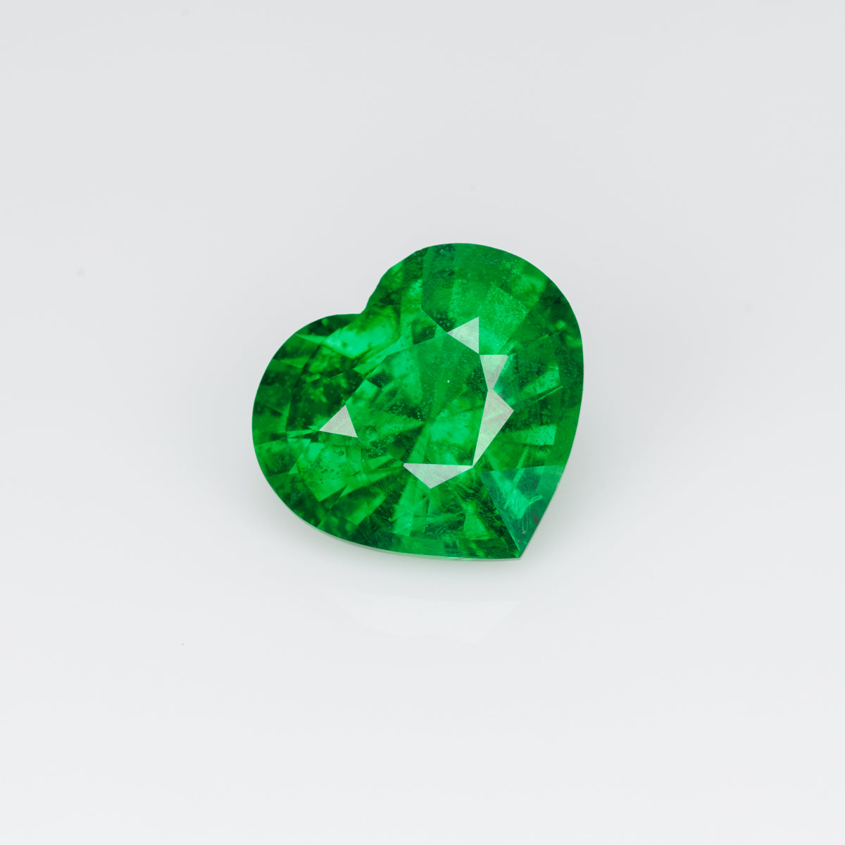 2.5 cts, Perfect cut faceted tsavorite grossular garnet heart shape