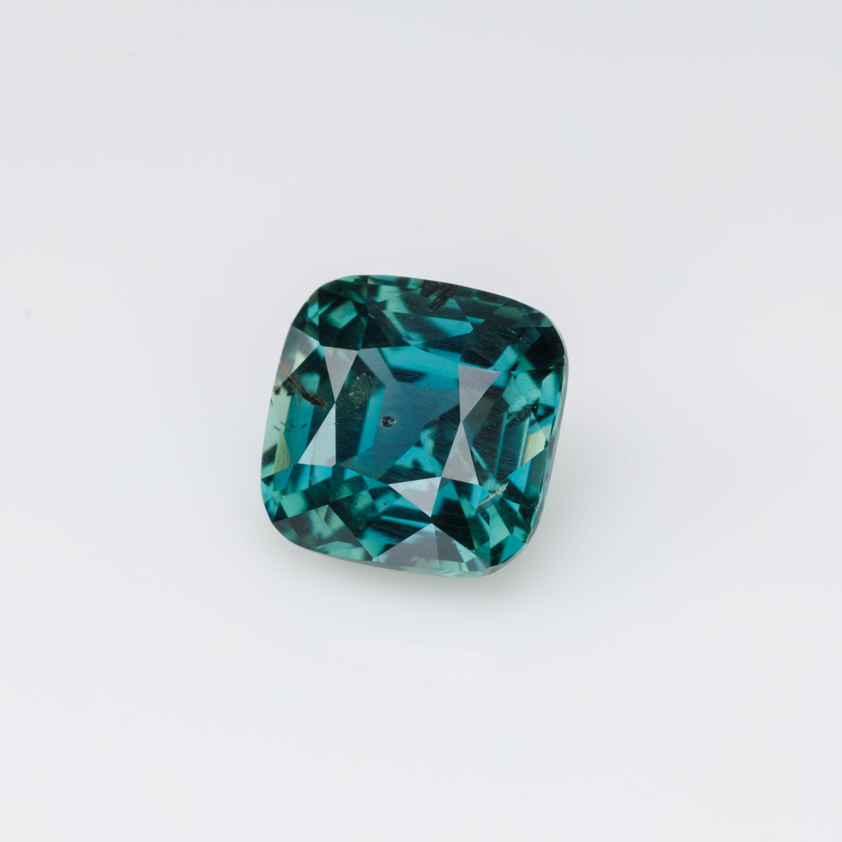 2.44 cts, Faceted natural teal sapphire