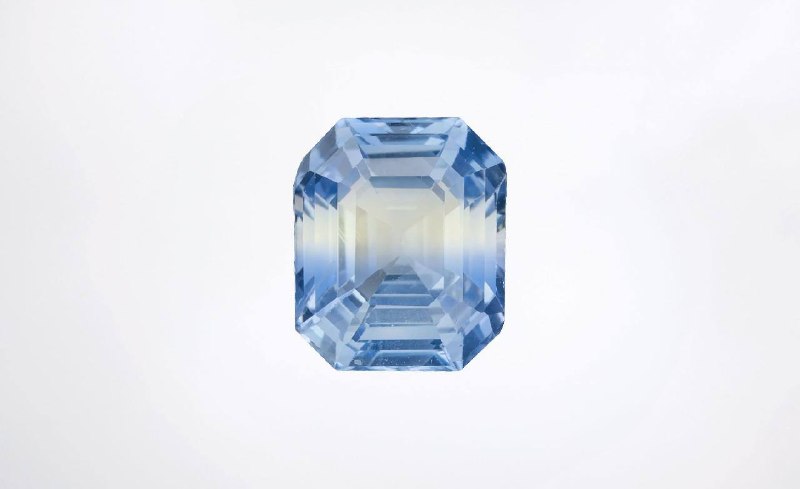 3.05 cts, Polychromatic untreated blue‑yellow sapphire with a GIA certificate