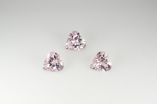 Set of pink morganists in the form of a heart, 4.38 carats
