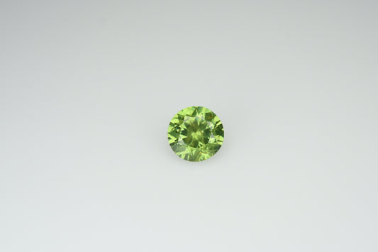 Faceted demantoid garnet 0.46 ct
