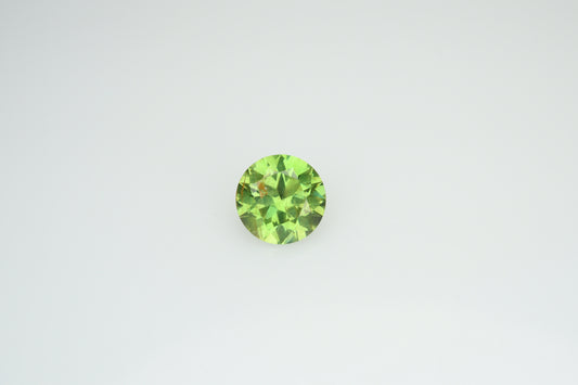 Faceted demantoid garnet 0.5 ct