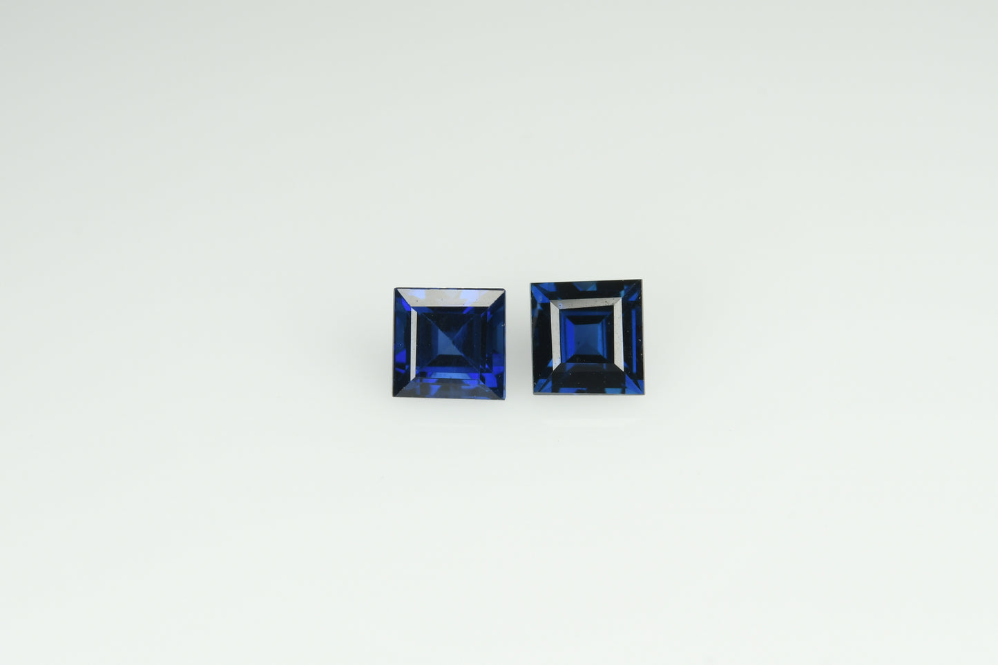 Faceted square blue sapphire heated 0.7 ct