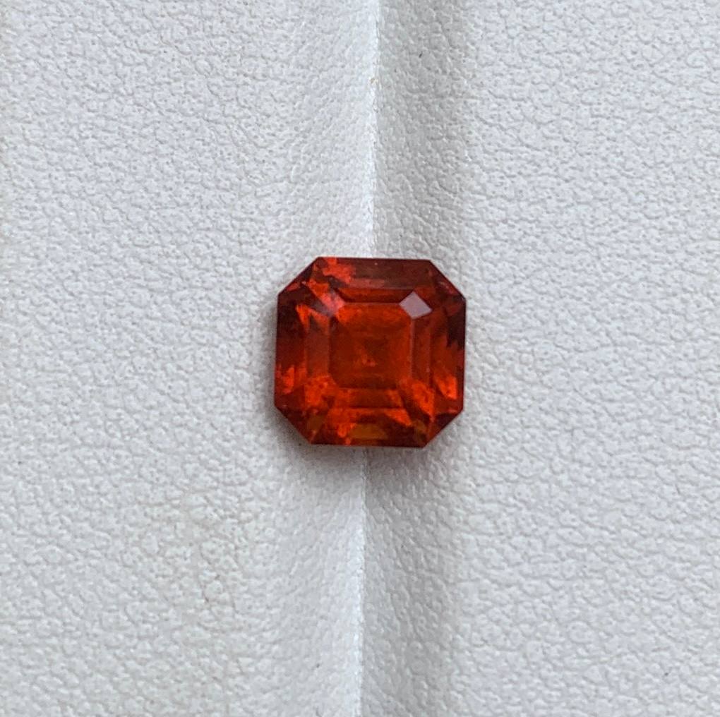 Faceted spessartite garnet Asher cut 3.36 ct