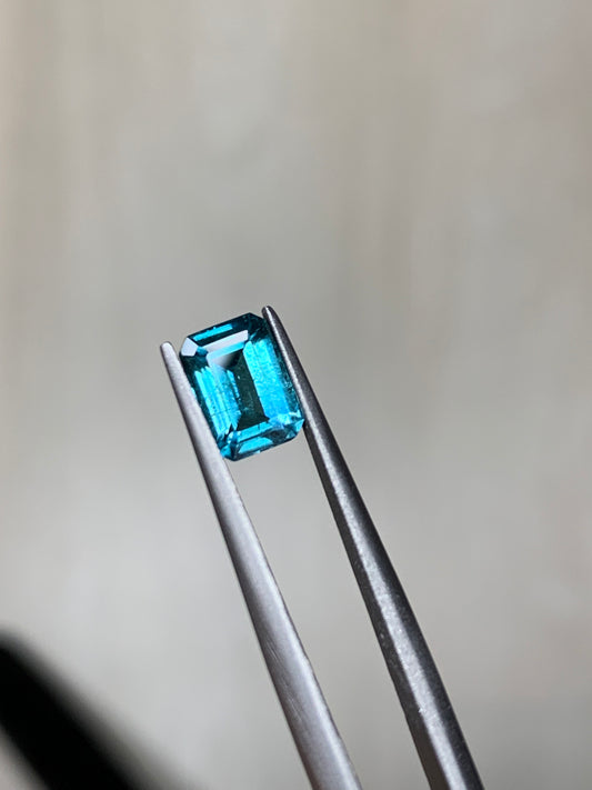 Faceted blue tourmaline indicolite gemstone 1.6 ct