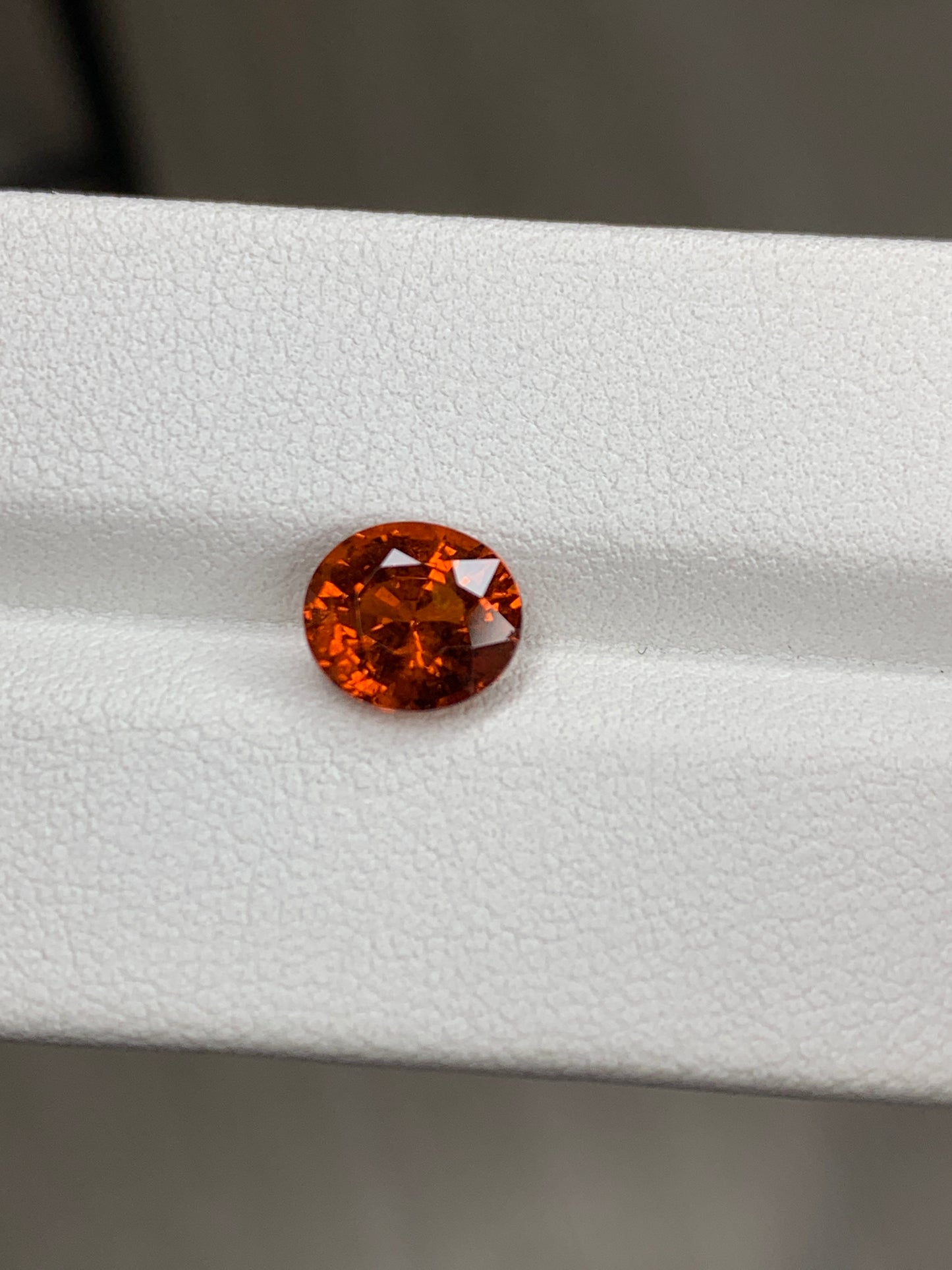 Oval spessartite garnet, Mandarin garnet 2.57 cts