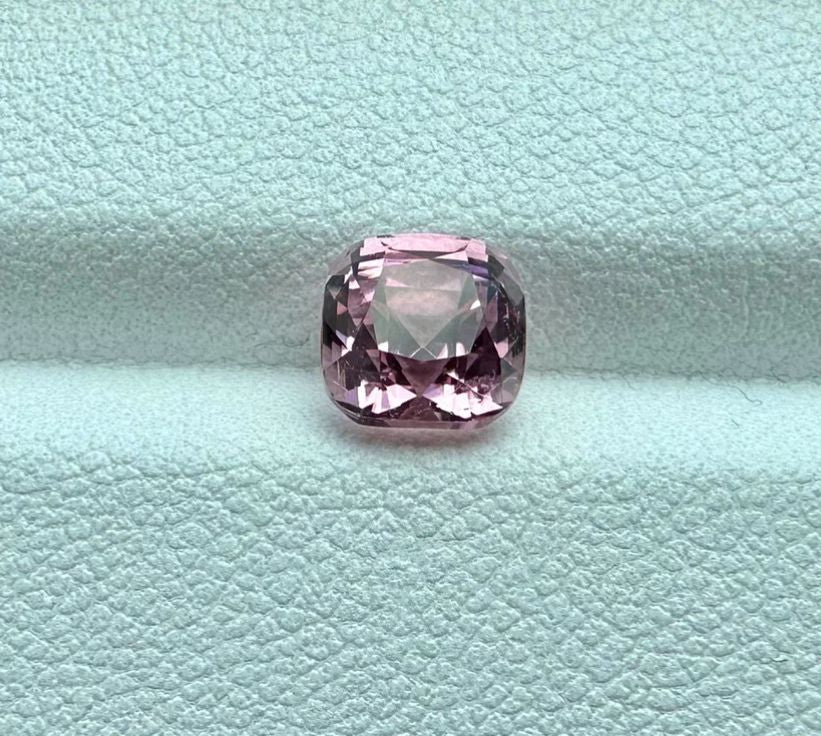 Afghan Pink tourmaline 1.5 ct