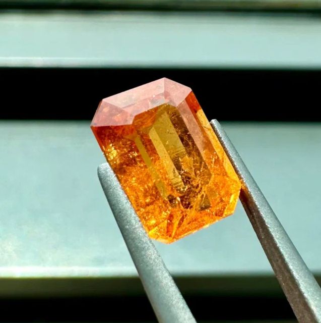Faceted spessartite orange garnet  3.7 ct