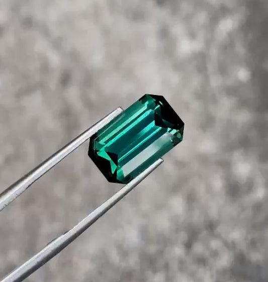 Faceted green tourmaline 6.45 ct